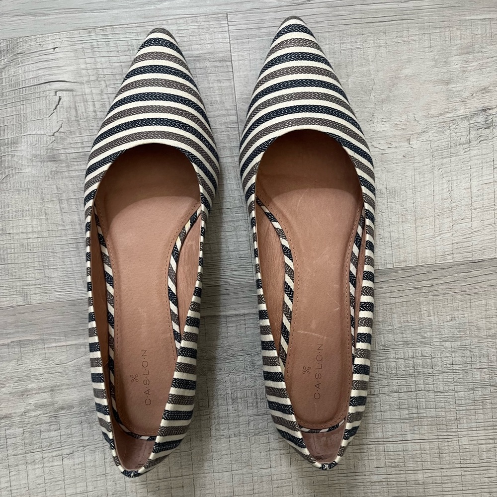 Caslon dark grey/navy size 8.5 women’s shoes